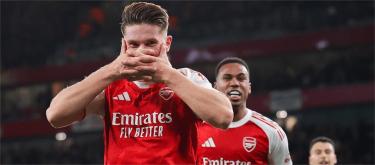 Champions League - Džekeres scores twice as Arsenal defeats Atletico Madrid 4-0