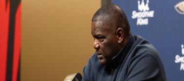 鹈鹕选帅工作全面启动，博雷戈、奥利、哈姆成热门人选