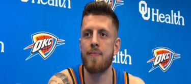 因右小腿比目鱼肌拉伤，雷霆中锋哈尔滕施泰因预计休战10-14天