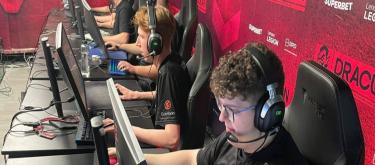 ECSTATIC官方：将全队列入转会名单，希望能够保持透明