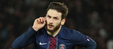 ◤Ligue 1◢ Khvicha Kvaratskhelia nets brace as Paris Saint-Germain crush 10-man Rennes 5-0..