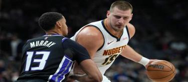 Jokic's 36 points saved the Nuggets from a 136-105 victory over the Kings.