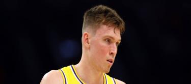 American reporter: The Lakers are actively seeking to strengthen their roster and are considering putting Knecker on the trading block.