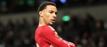 ◤英超◢ 埃基提克再建功，利物浦 1-2 客场险胜9人托特纳姆热刺..