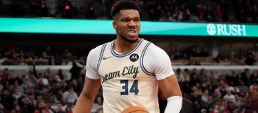 Milwaukee Bucks star Giannis Antetokounmpo made a strong comeback, scoring 29 points.