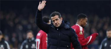 Marco Silva, who secured a last-minute draw against Liverpool, praised Harrison Reid as a player who has stood the test of time.