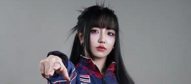 王者荣耀：腾讯确认，经过全面调查，将维持对泰国女单国家队下路选手Tokyogurl的终身禁赛处罚。