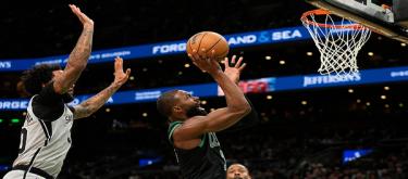 怀特29分仍难救主 马刺以100-95力克凯尔特人