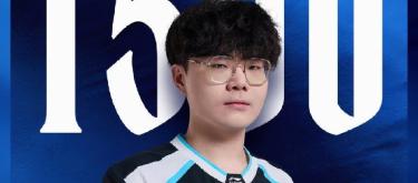 Feather使用娜美展现了强大的团队掌控能力，并完成了个人职业生涯第1500次助攻