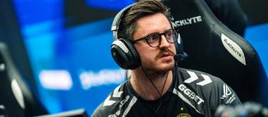 CS2: Breaking the IEM Kraków curse, apEX shares his post-match feelings; Vitality team atmosphere is pleasant.