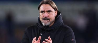 Daniel Falk aims for all 3 points in home game against Sunderland