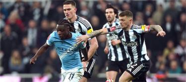 FA Cup – Malmush scores twice as Manchester City beat Newcastle 3-1.