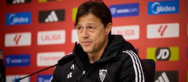 Matthias Almeida praised the players' excellent adaptability during the match.