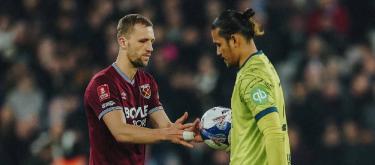 托马什·索切克表示球队正处于良好势头，这让球员们信心十足