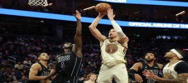 桑托斯轰31分火力全开 勇士以109-106险胜篮网