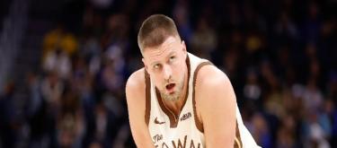 美记：勇士预计今夏和波尔津吉斯续约，并疯狂补强阵容