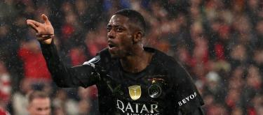 ◤欧冠联赛◢ 奥斯曼·登贝莱梅开二度，帮助巴黎圣日耳曼以总比分4-0大胜利物浦，晋级半决赛。