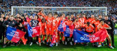 Championship – Thomas scored a last-minute equalizer against Blackburn Rovers, helping Coventry City return to the Premier League after 25 years.