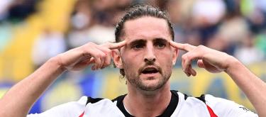◤Serie A◢ Adrien Rabiot scores as AC Milan narrowly defeated Hellas Verona with a 0-1 away win..