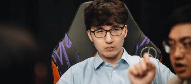 Legendary veteran EasyHoon returns to T1 as a coach after eleven years.