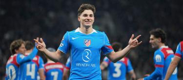 Multiple British media outlets have confirmed that Arsenal are interested in signing Atletico Madrid striker Álvarez this summer.