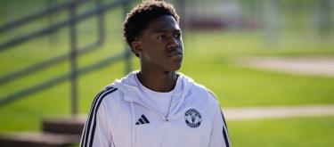 Kobe Maynu has extended his contract with Manchester United until 2031.